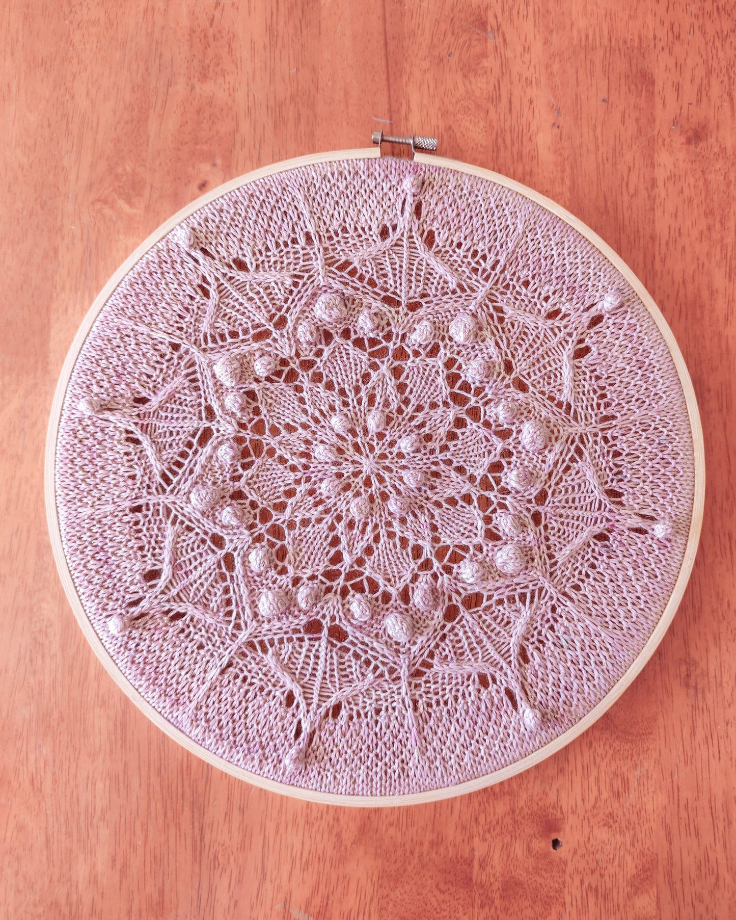 Patrón de tejido "Mandala Soham"