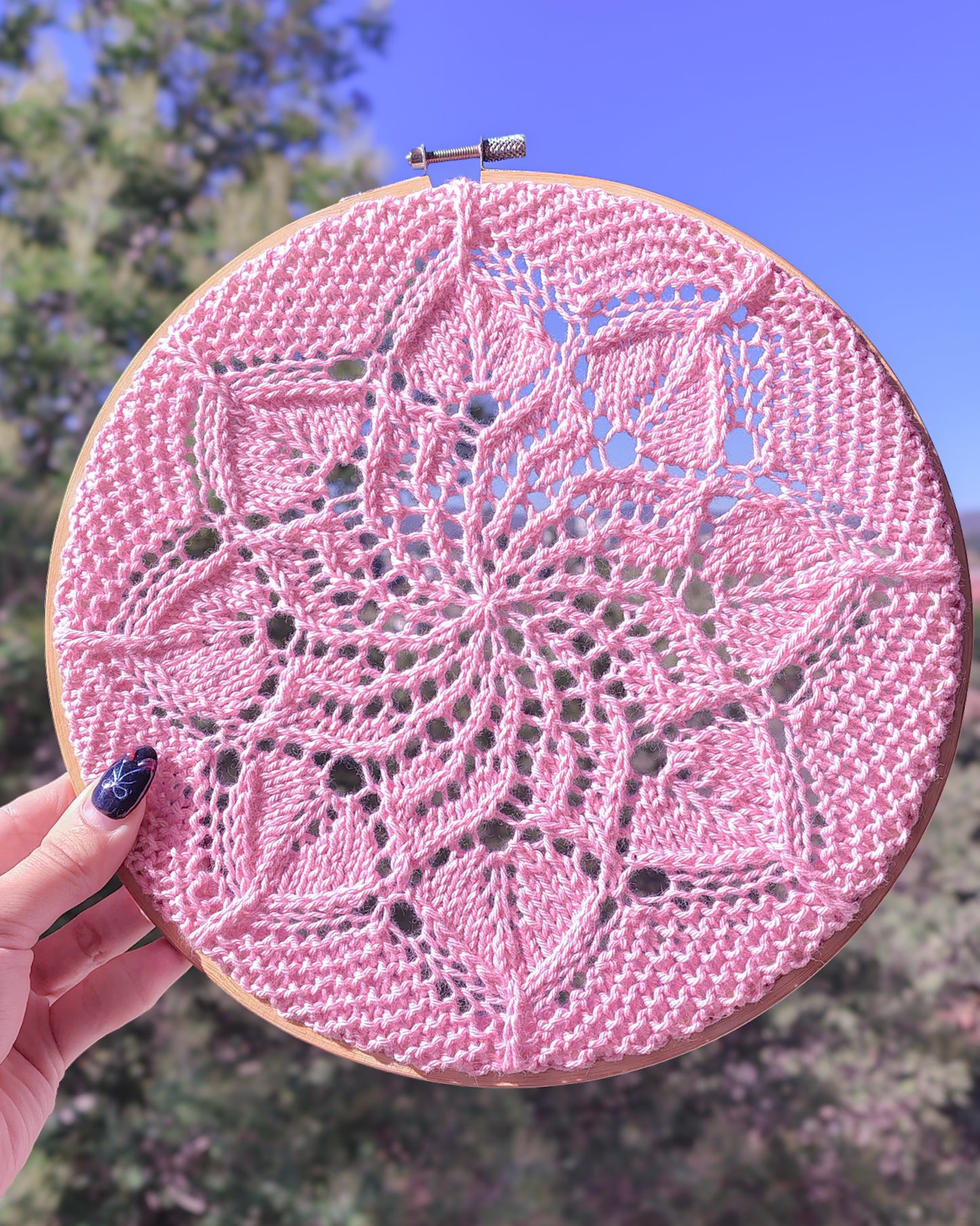 Patrón de tejido "Mandala Sakura"