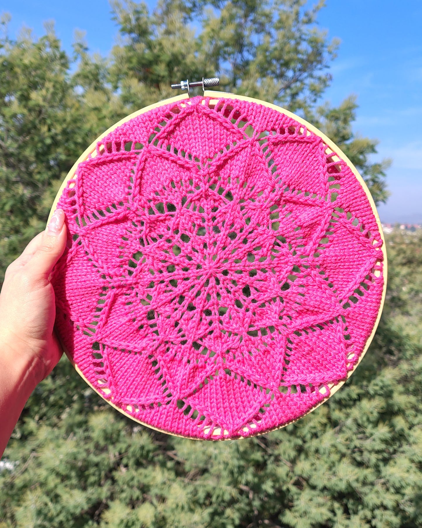 Patrón de tejido "Mandala Solar"