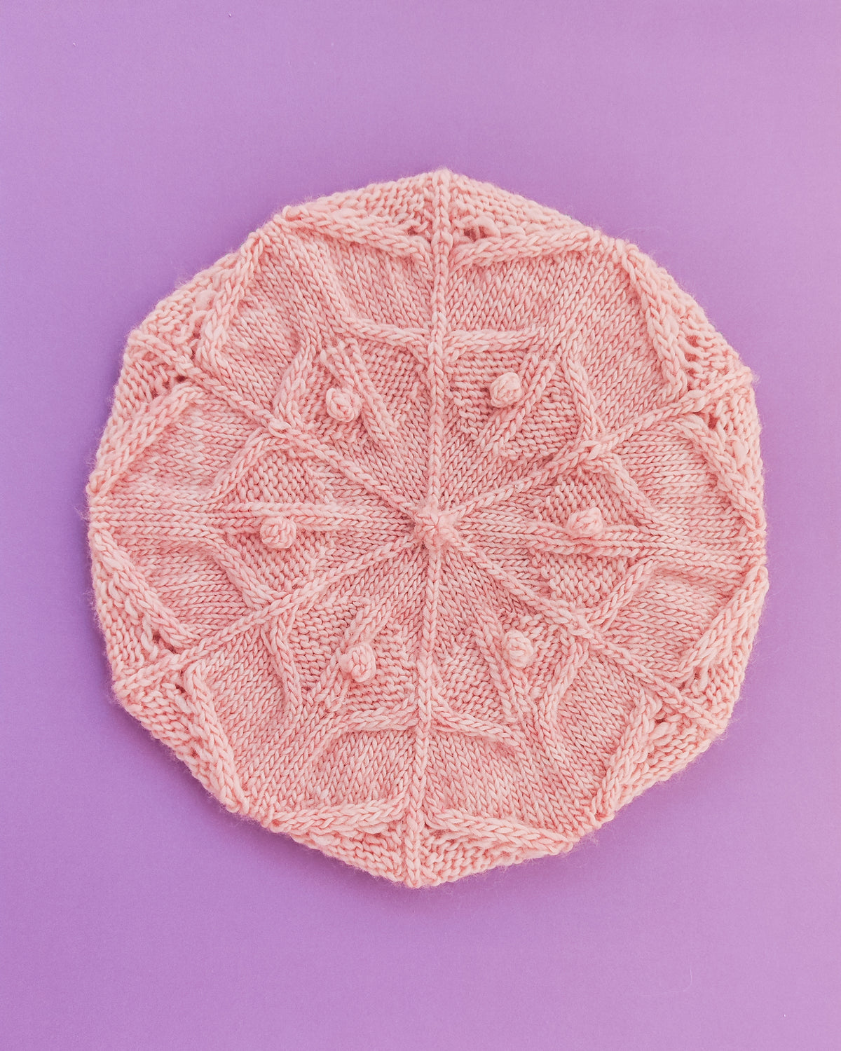 Patrón de tejido "Boina Copo de Nieve"