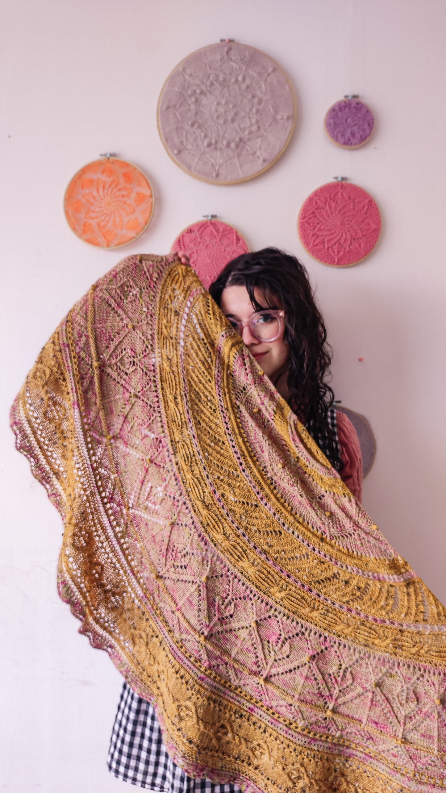 Patrón de tejido mas video "Chal Arbotante"