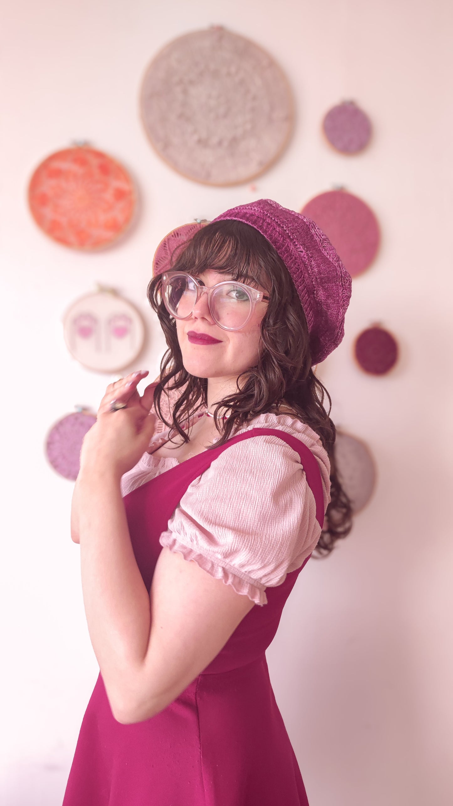 Patrón de tejido mas video "Boina Wreath"