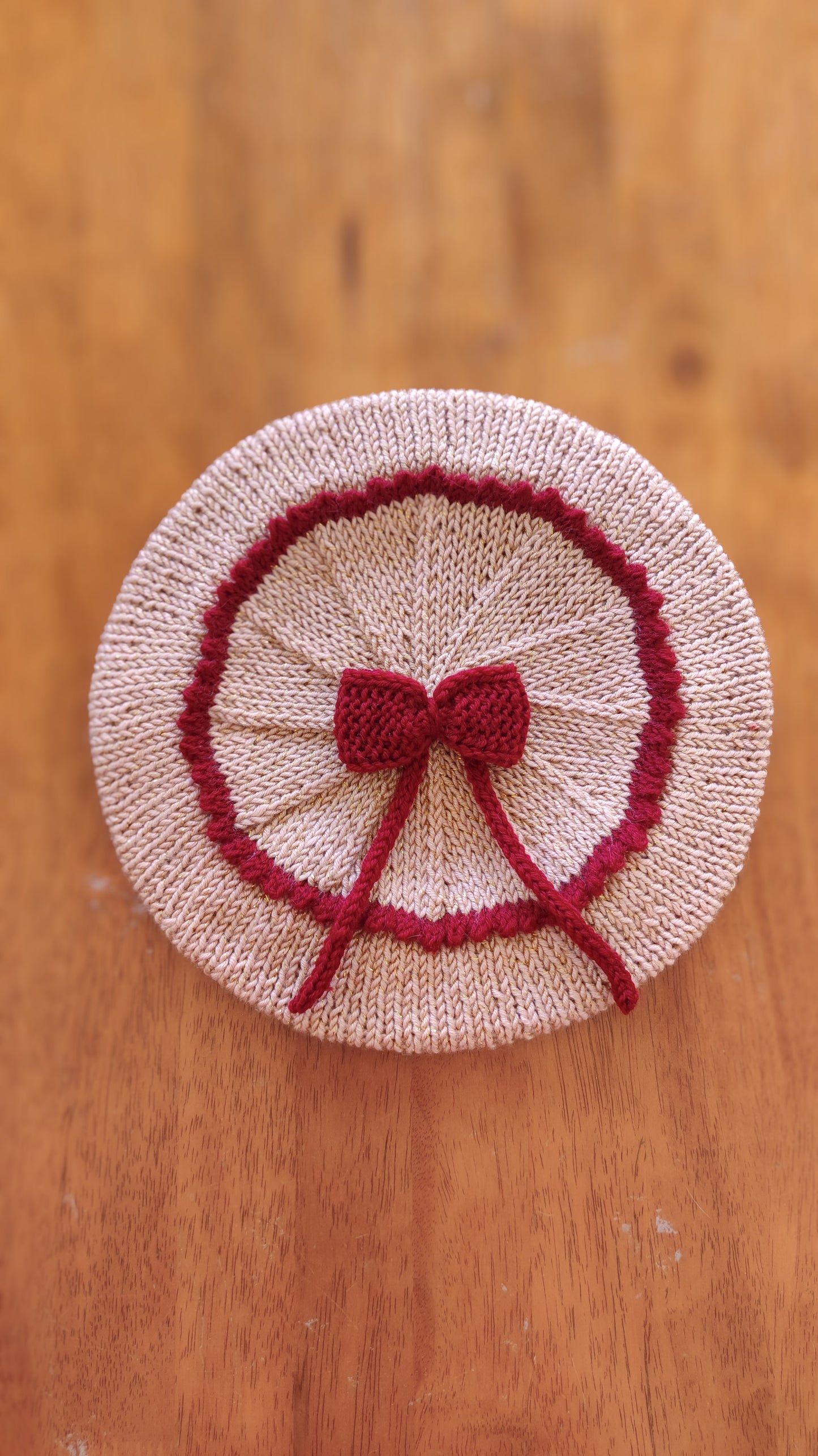 Patron de tejido mas video "Coquette Beret"